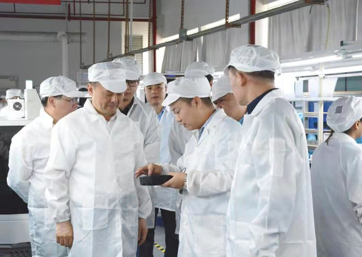 萍乡市委书记陈敏率队到狗万官网考察